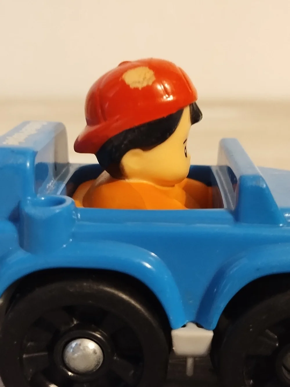 Fisher-Price Little People Wheelies Blue Car Jeep with Boy 2014 Rare